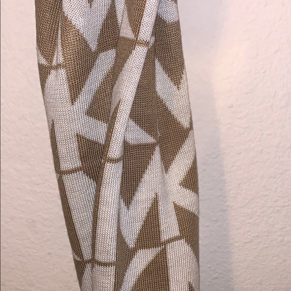 Michael Kors Scarf - Picture 2 of 2